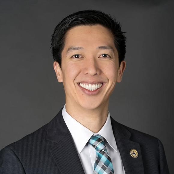 picture of Andrew Ho